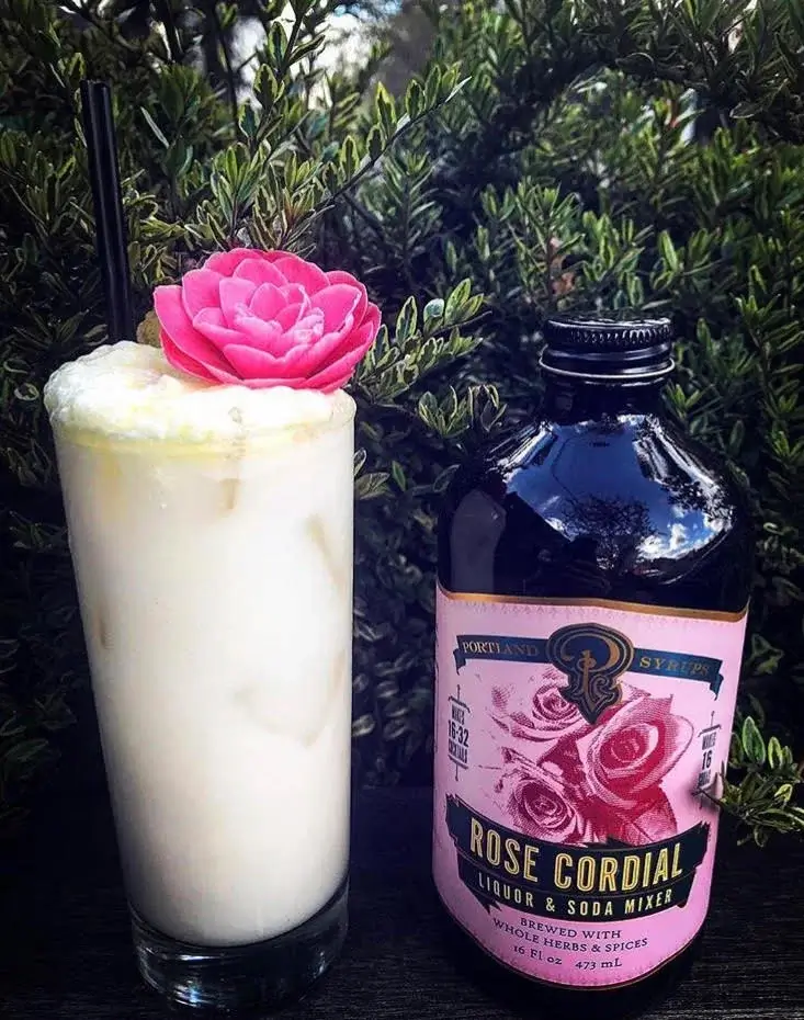 CBD Cocktail, Ramos Gin CBDizzy Fizzy